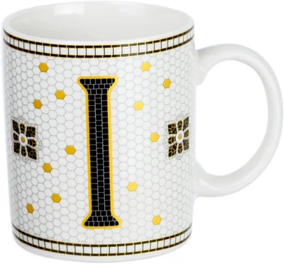 كويزين أرت كوب شاي وقهوة سيراميك بورسلين مطبوع عليه حرف  من كوزين آرت  مل